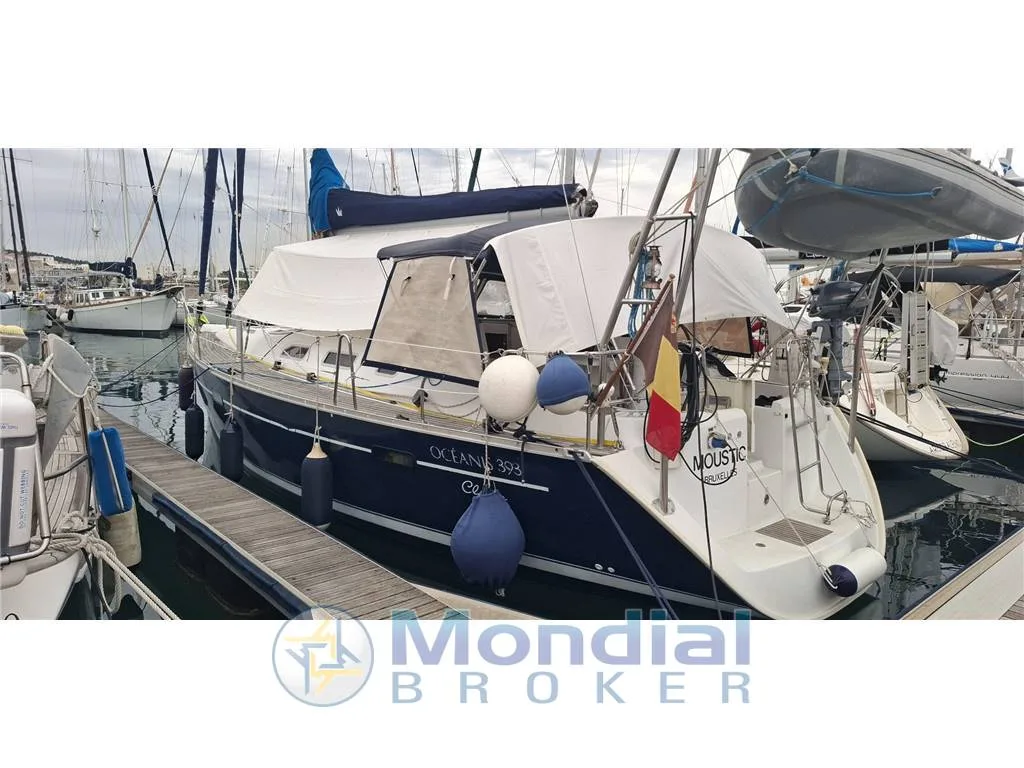 Beneteau oceanis 393 d'occasion - photo 1