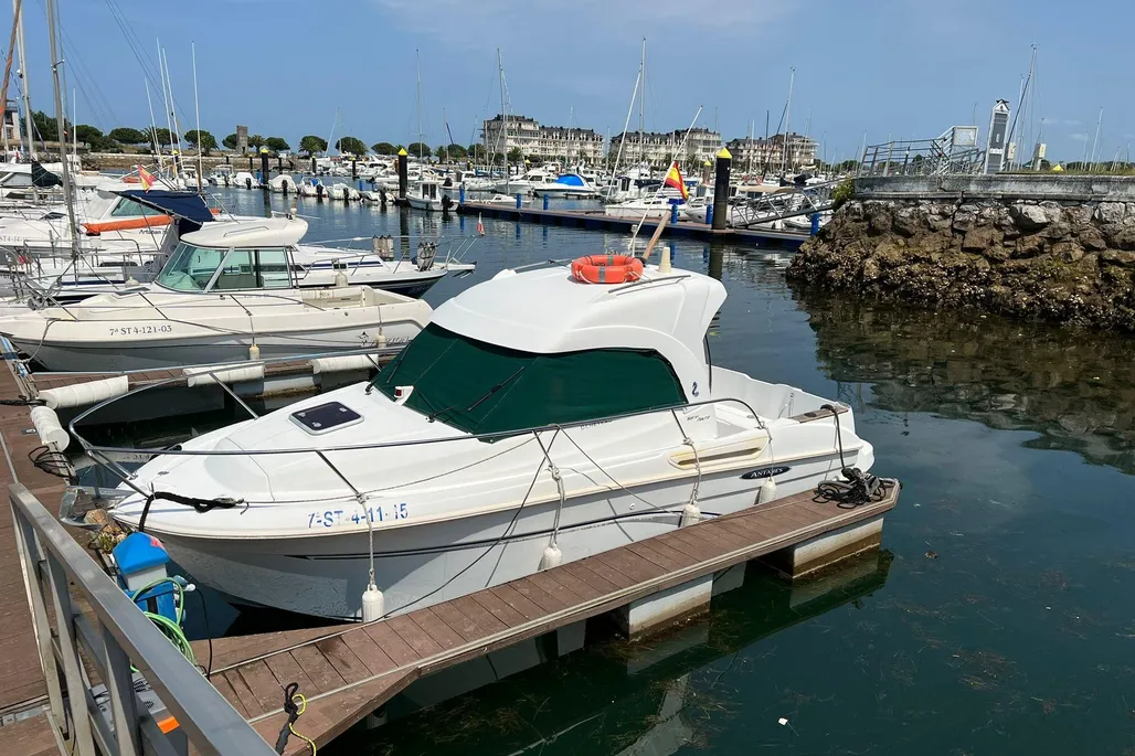 Beneteau Antares 6 d'occasion - photo 1