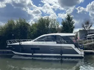 Sealine SC42 usato - foto 1