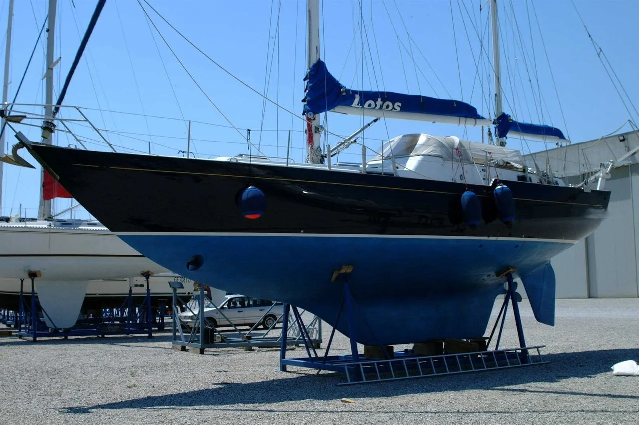 Camper & Nicholsons &NICHOLSON Ketch 42 used - photo 1
