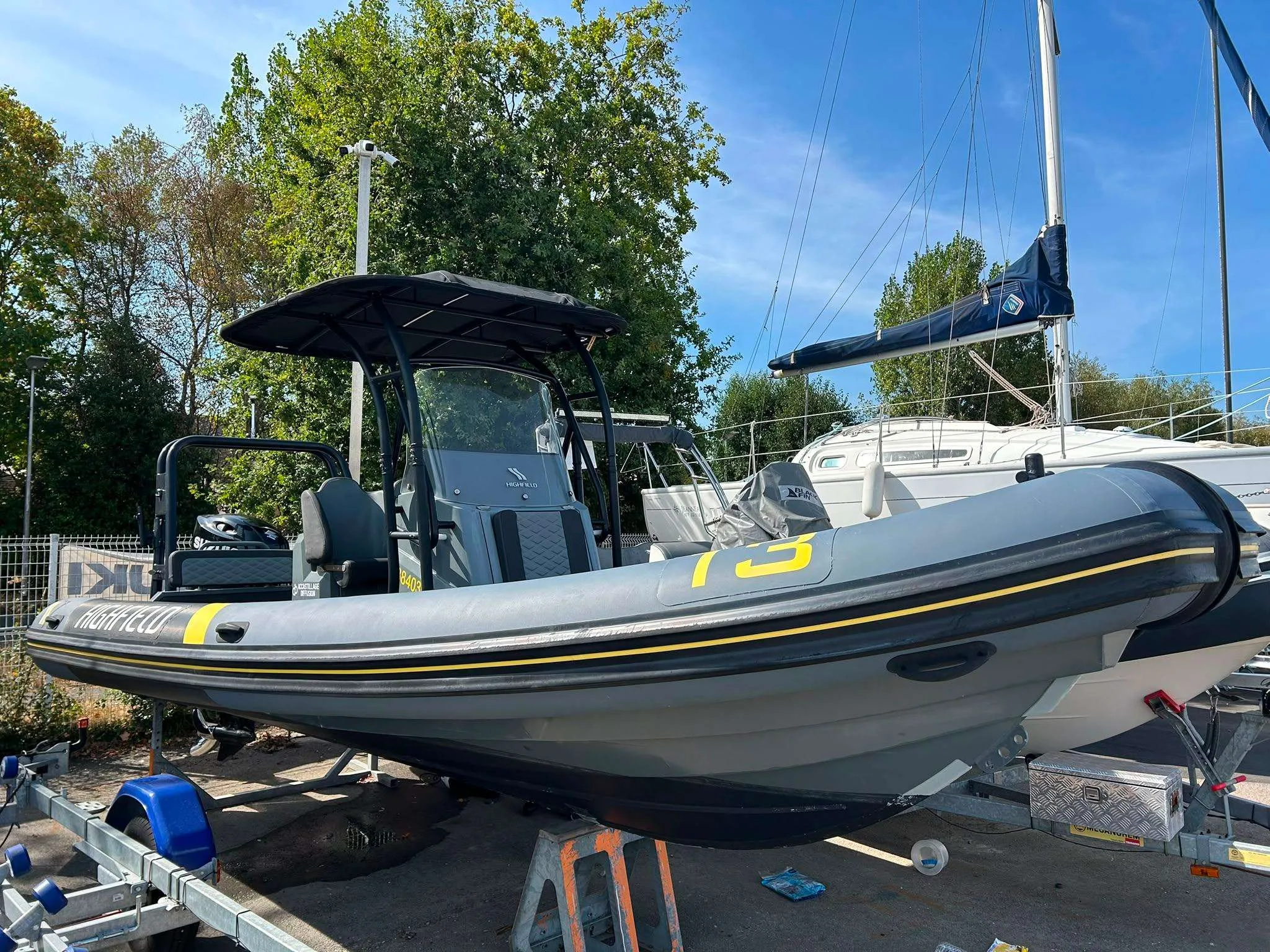 Highfield 700 PATROL used - photo 1