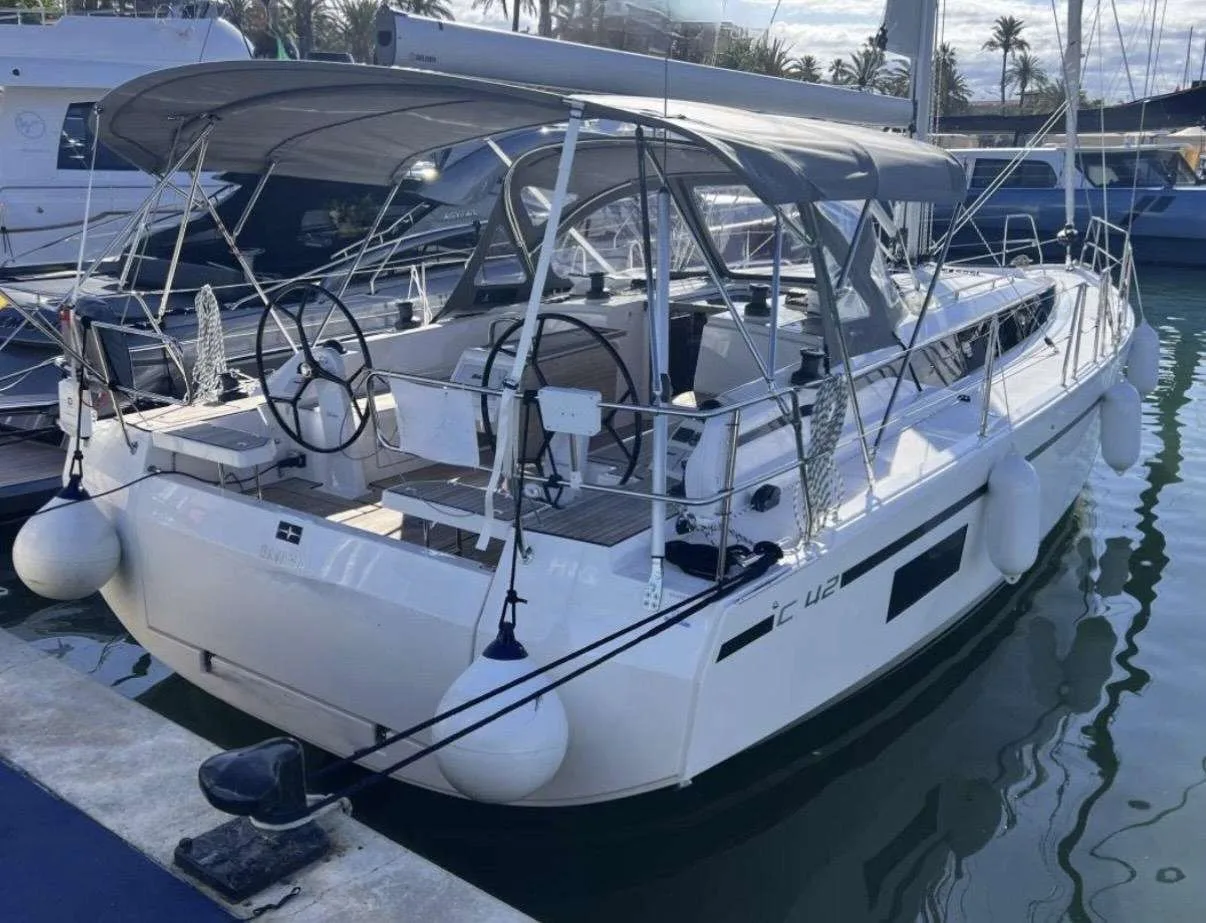 Bavaria Yachts C42 usato - foto 1