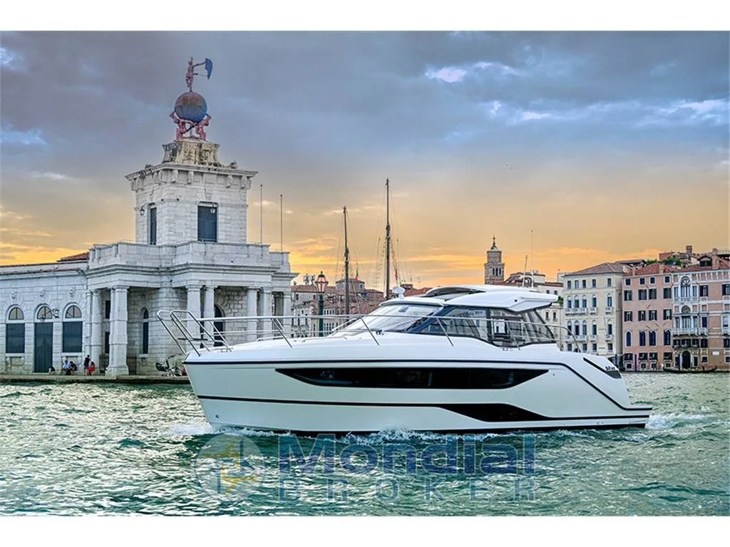 Bavaria Yachts SR35 used - photo 1