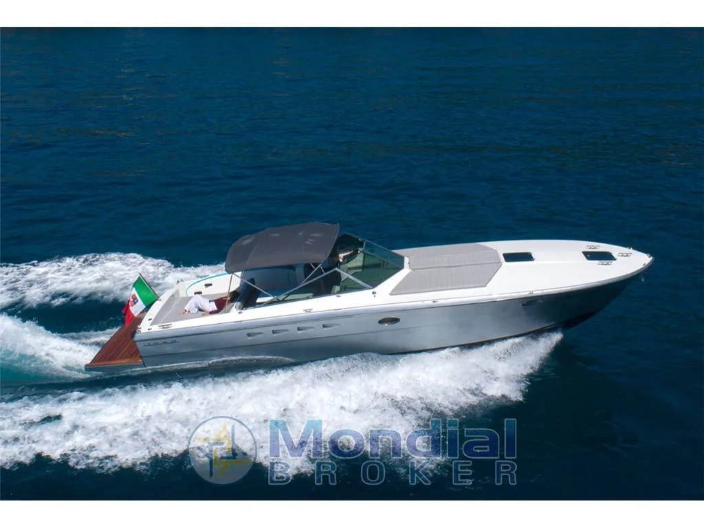 Itama 38 Magnifica used - photo 1