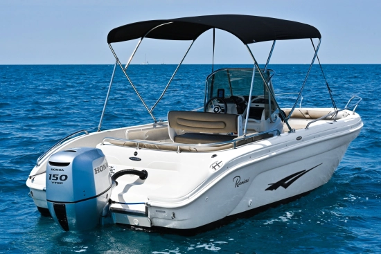 Ranieri Voyager 24 used - photo 1