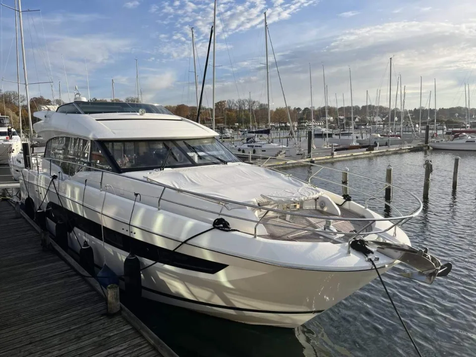Prestige 630S - price drop used - photo 1