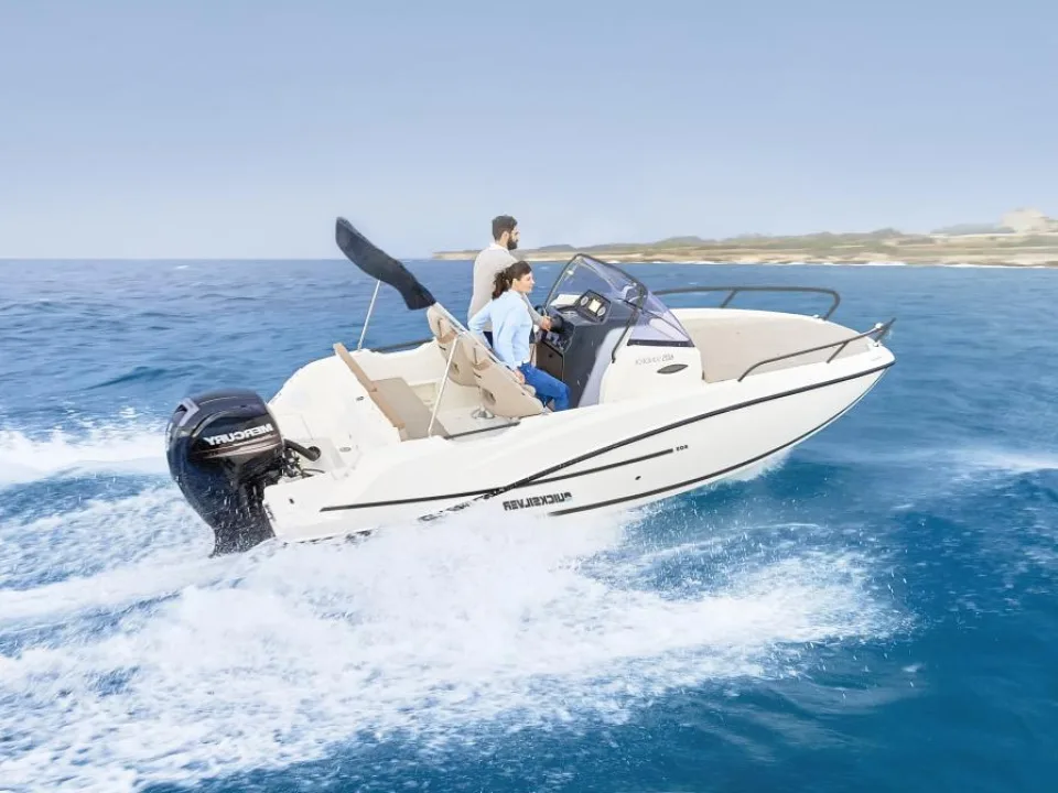 Quicksilver Activ 605 Sundeck gebraucht - Foto 1