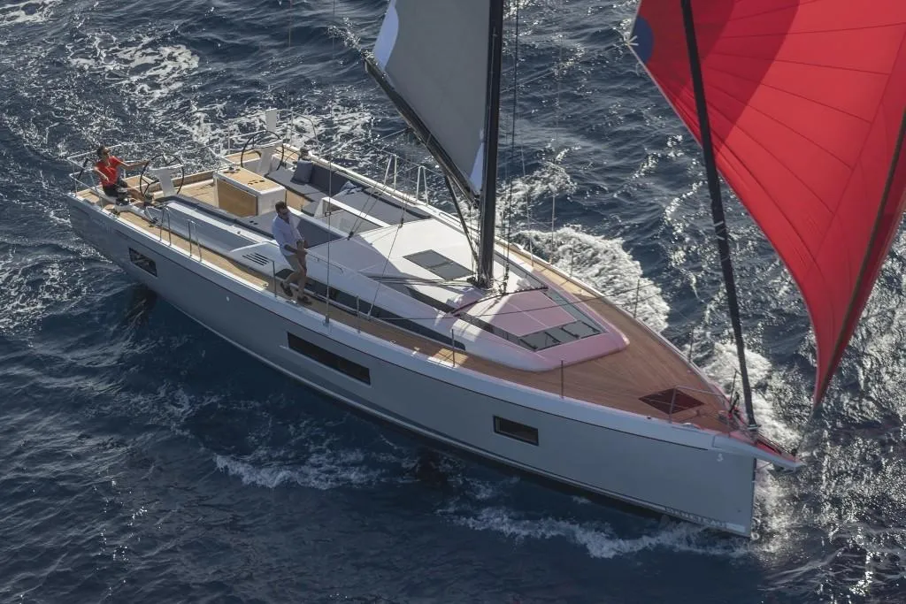 Beneteau Oceanis 51.1 used - photo 1