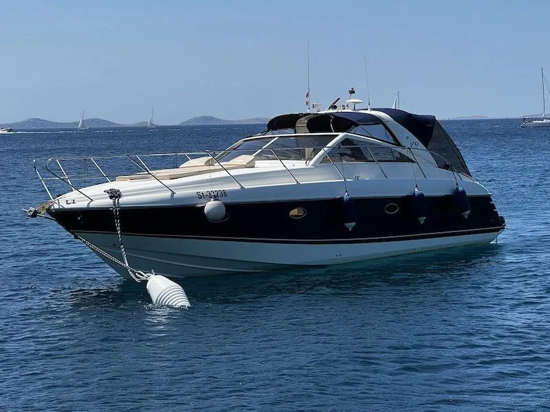 Princess Yachts V 42 usato - foto 1