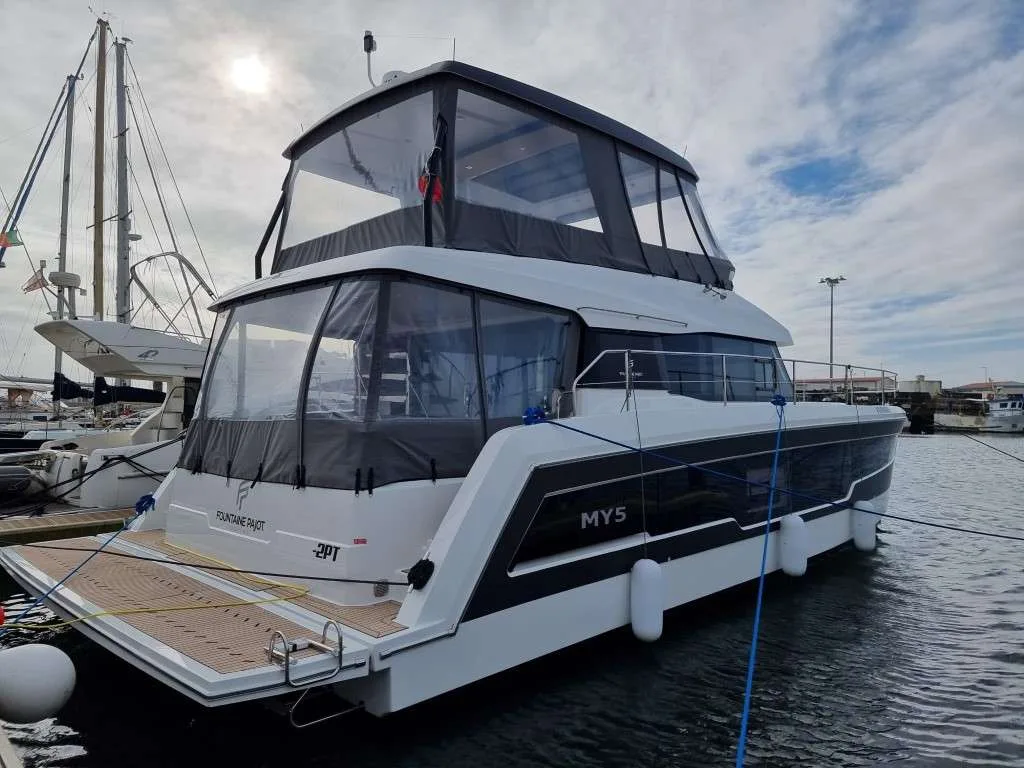 Fountaine Pajot MY 5 usato - foto 1