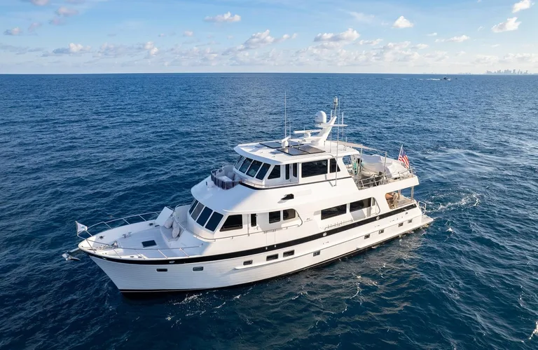Outer Reef Yachts 740 Deluxbridge Motoryacht