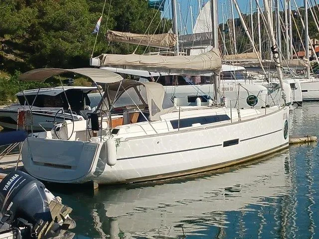 Dufour 310 Grand Large used - photo 1