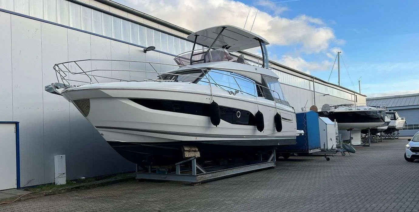 Prestige 420 used - photo 1