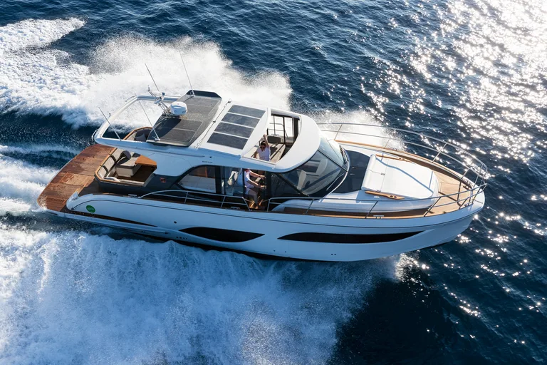 Marex Boats 440 Gourmet Cruiser