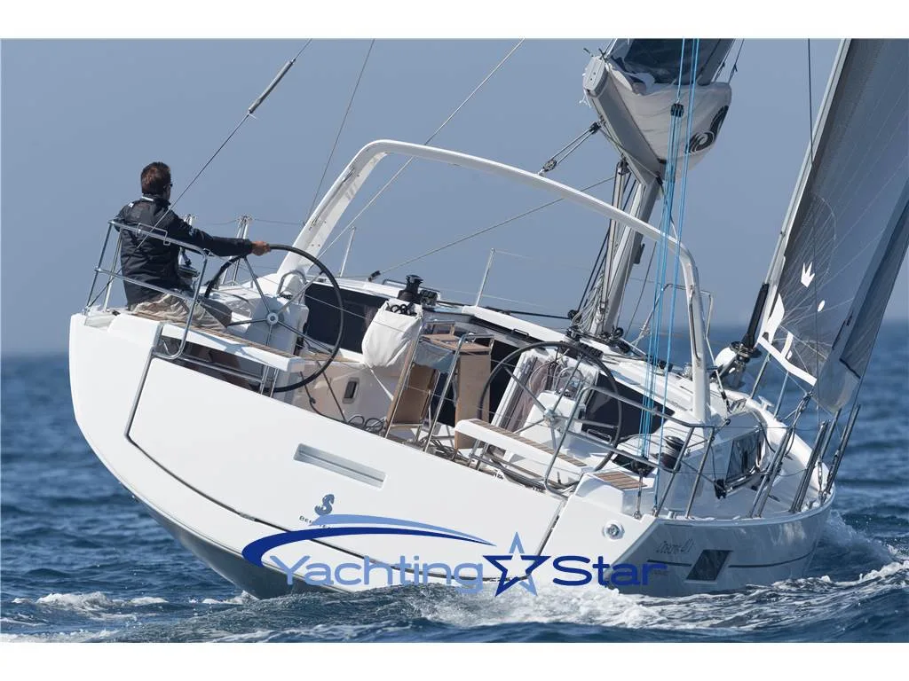 Beneteau Oceanis 41.1 used - photo 1