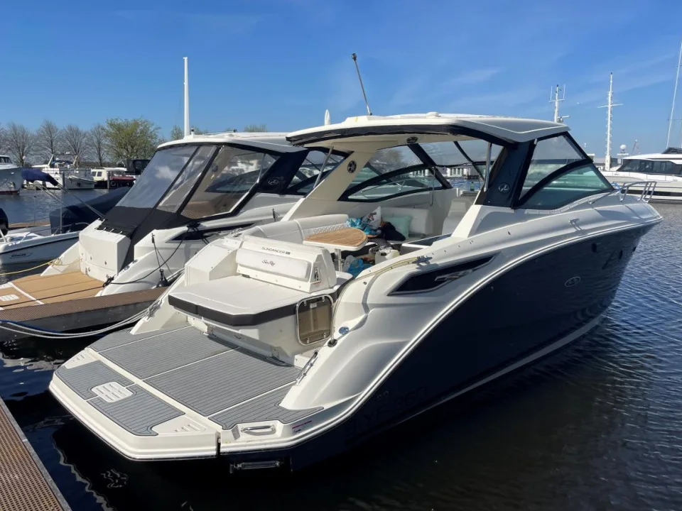 Sea Ray 320 Sundancer used - photo 1