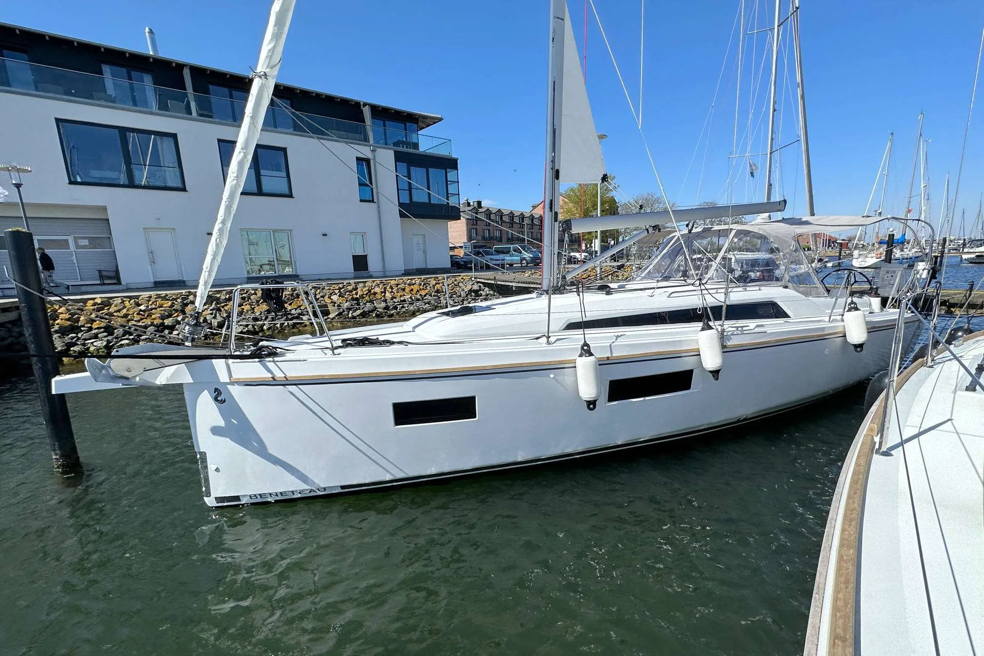 Beneteau OCEANIS 34.1 usato - foto 1