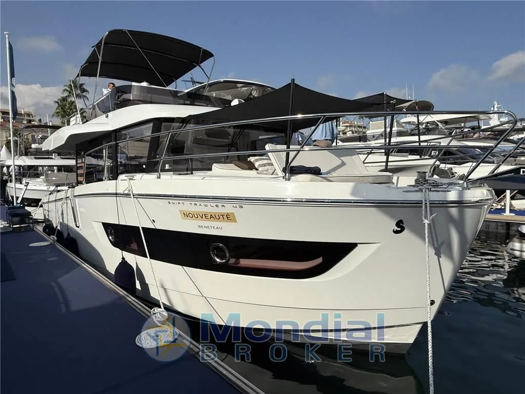 Beneteau Swift Trawler 43 Fly usato - foto 1
