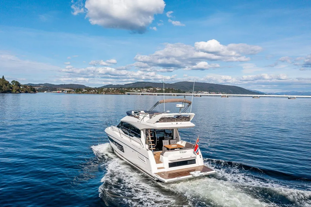 Prestige 460 used - photo 1