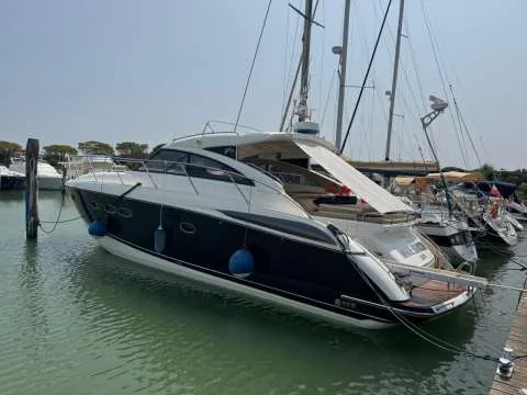 Princess Yachts V45 usato - foto 1