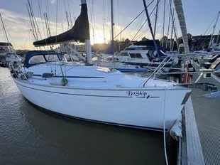 Bavaria Yachts 30 Cruiser usato - foto 1