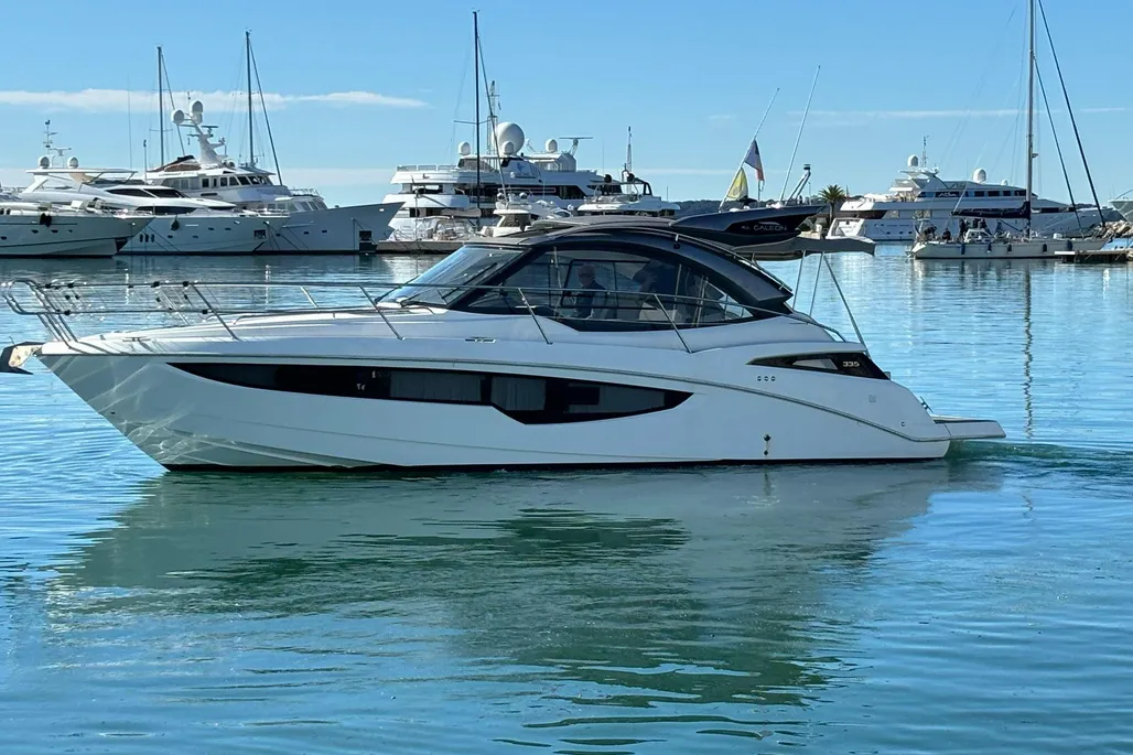 Galeon 335 HTS usato - foto 1