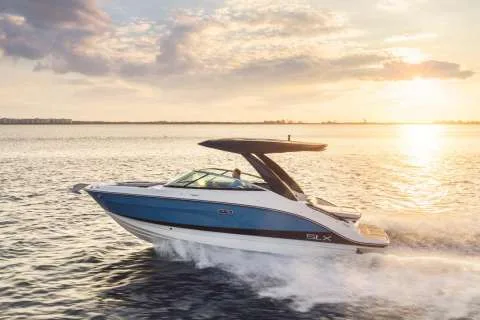 Sea Ray SLX260E & Trailer gebraucht - Foto 1