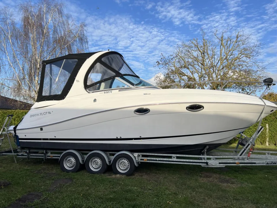 Four Winns V 285 used - photo 1