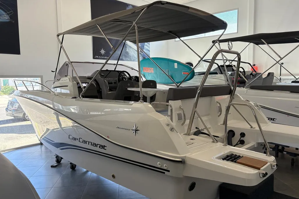 Jeanneau Cap Camarat 6.5 WA Serie 3 gebraucht - Foto 1