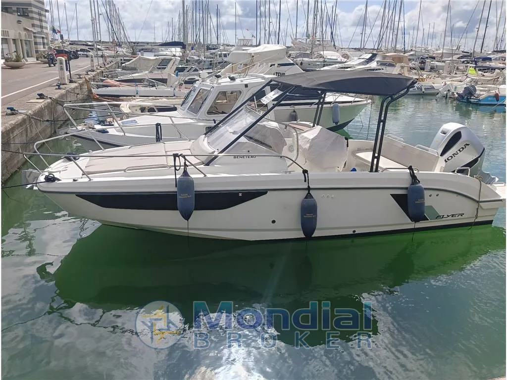 Beneteau FLYER 8 d'occasion - photo 1
