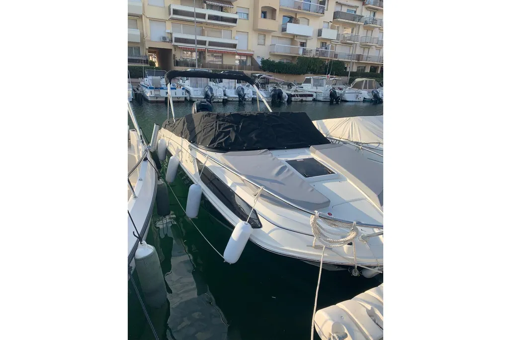 Bayliner VR5 Cuddy gebraucht - Foto 1