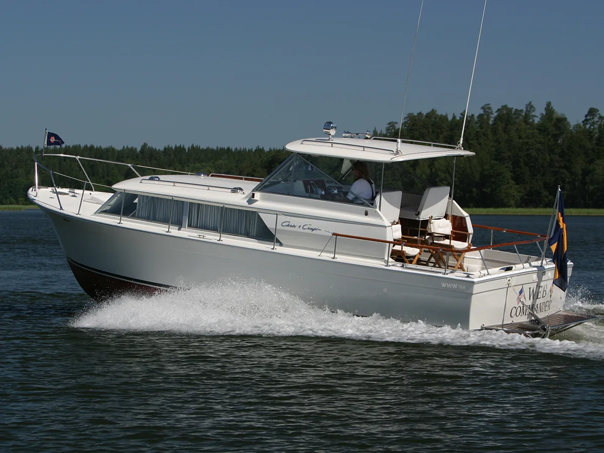 Chris-Craft 31 Commander usato - foto 1