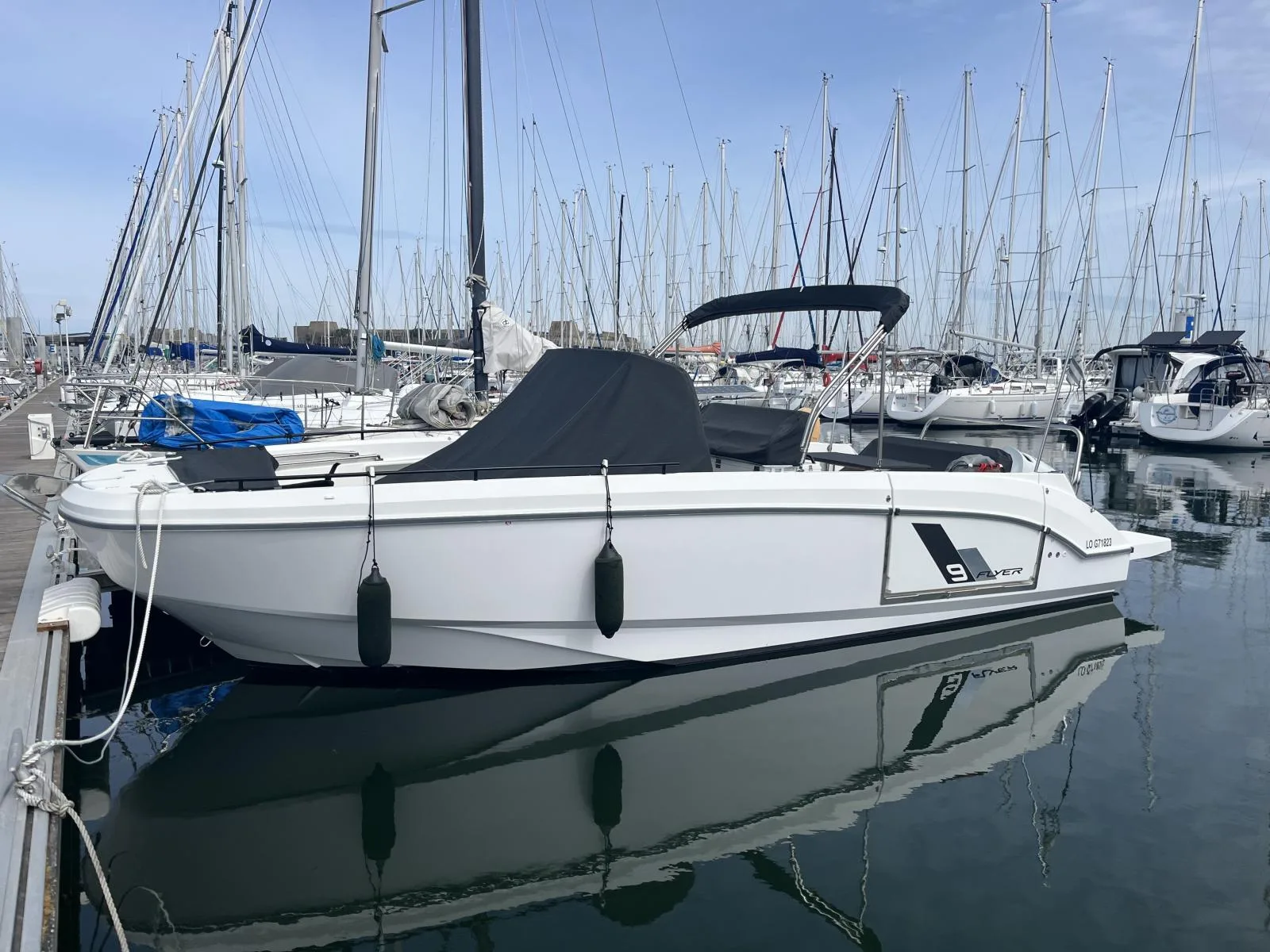 Beneteau Flyer 9 spacedeck d'occasion - photo 1