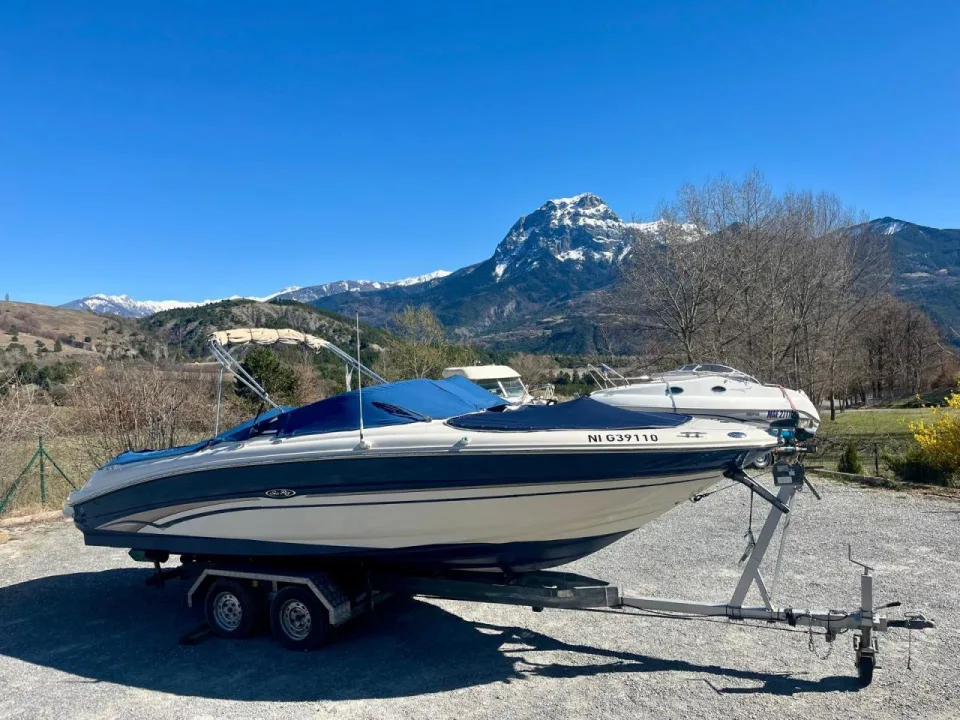 Sea Ray 240 SIGNATURE gebraucht - Foto 1