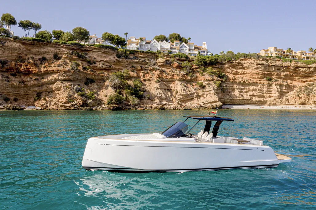 Pardo Yachts 38 used - photo 1