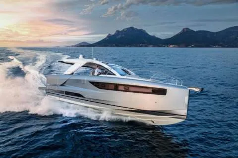 Jeanneau DB43 IB usato - foto 1