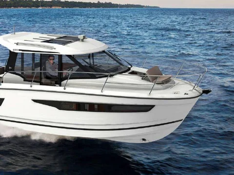 Jeanneau MERRY FISHER 895 OFFSHORE used - photo 1