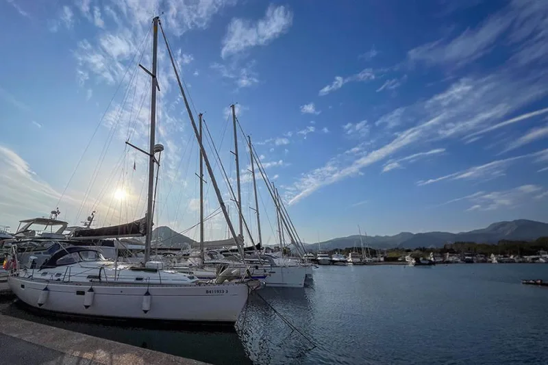 Beneteau Océanis 381 d'occasion - photo 1