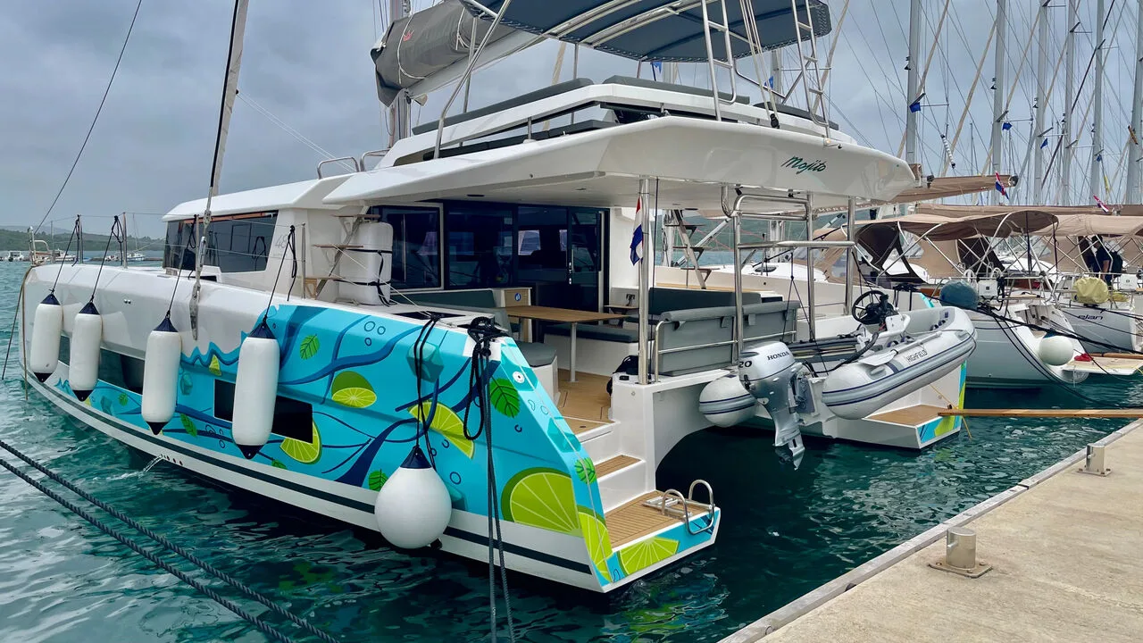 Dufour 48 used - photo 1