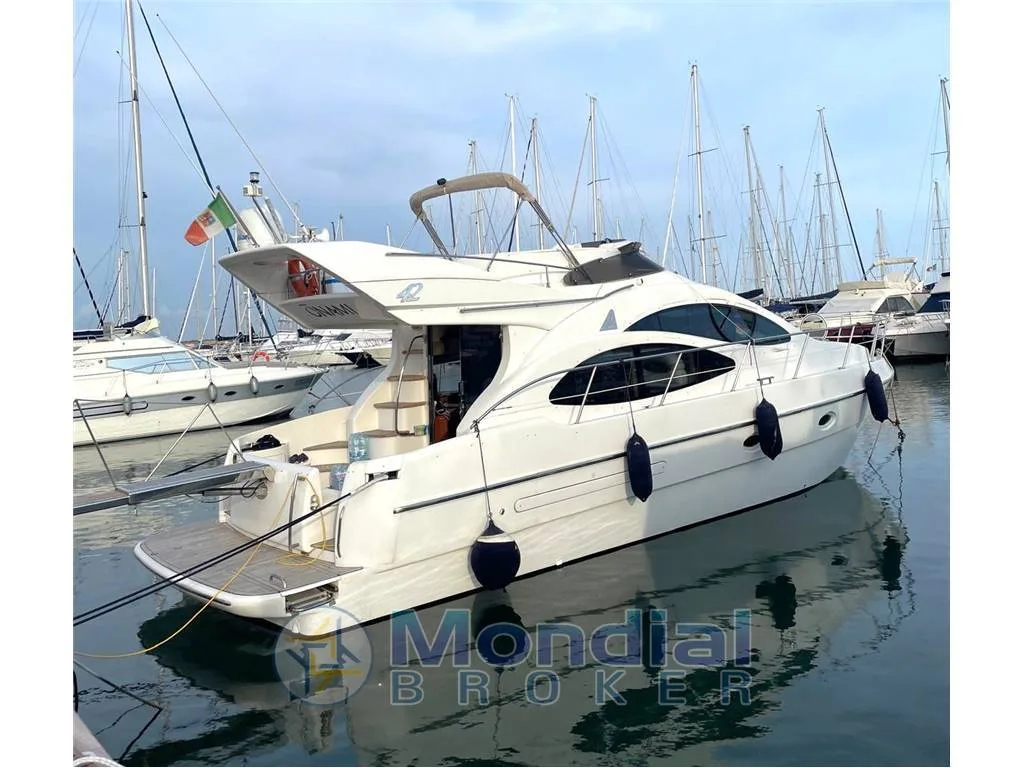 Azimut 42 Fly gebraucht - Foto 1