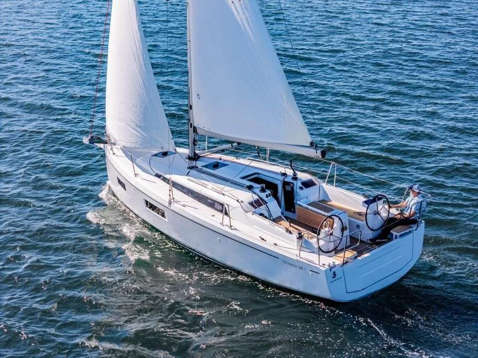 Beneteau OCEANIS 34.1 usato - foto 1