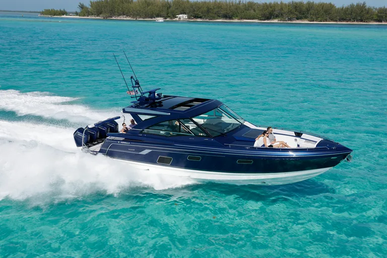 Formula Boats 430 Super Sport Crossover