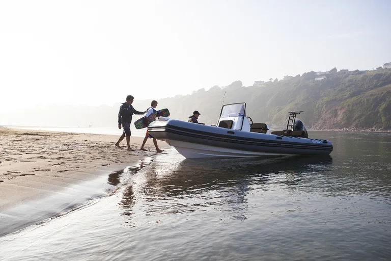 Brig Navigator 700