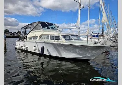 Coronet 32 Oceanfarer used - photo 1