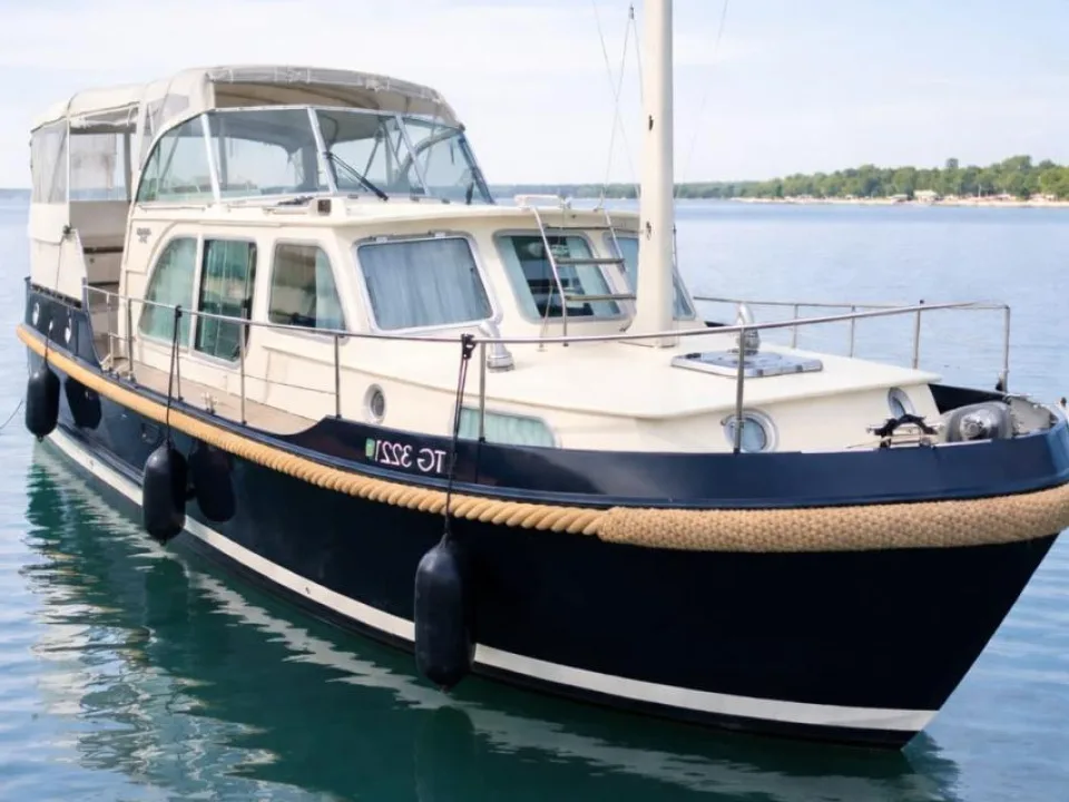 Linssen Classic Sturdy 36 AC used - photo 1