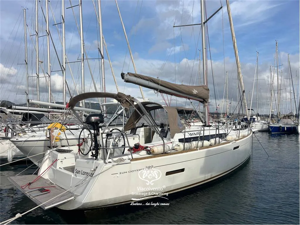 Jeanneau SUN ODYSSEY 389 usato - foto 1