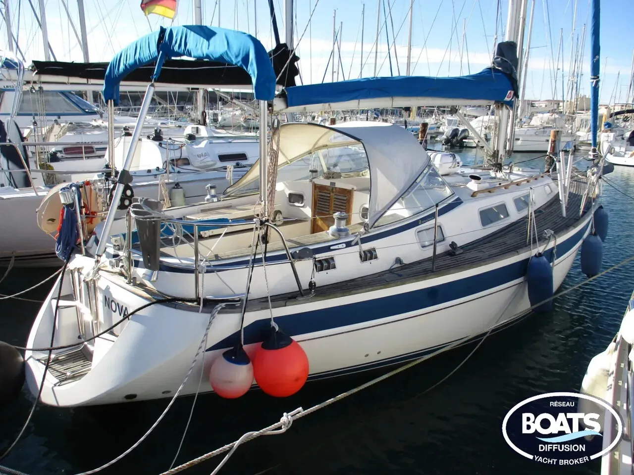Hallberg-Rassy 34 used - photo 1