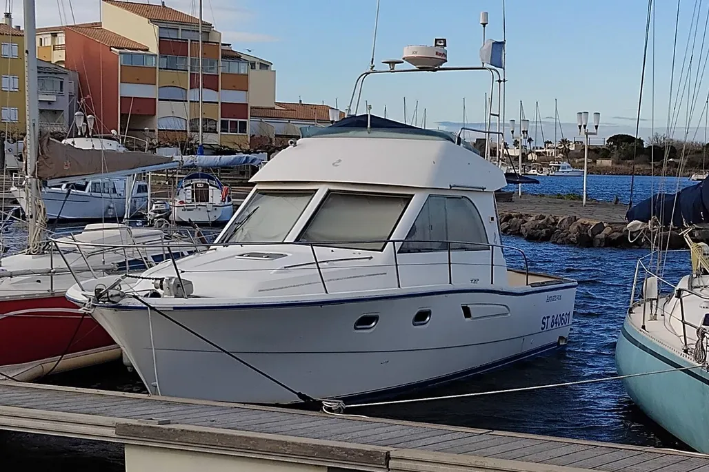 Beneteau Antares 905 usato - foto 1