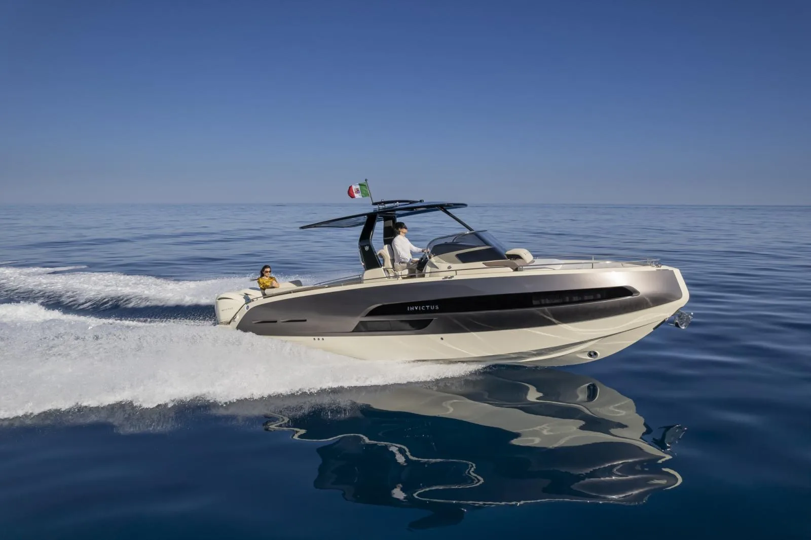 Invictus GT320S neu - Foto 1