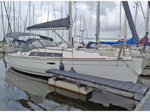 Beneteau Oceanis 31 used - photo 1